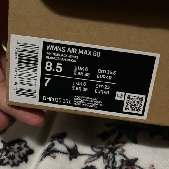 Womens air max 90s - Picture 2 of 4